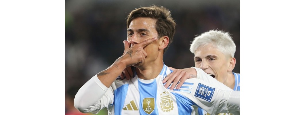 Paulo Dybala vender tilbage til banen iført Argentina-trøjen nr. 10